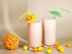 Молочний коктейль Полуниця